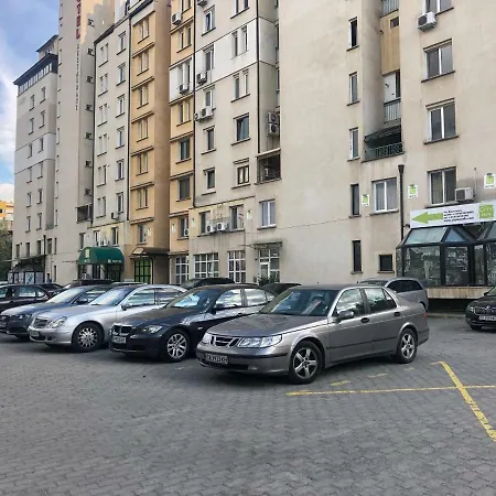 City Hotel